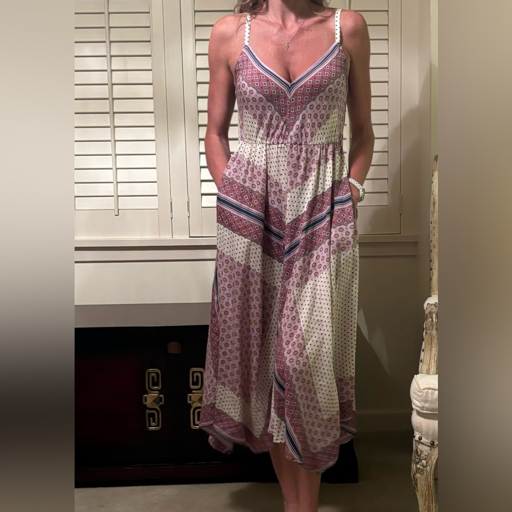 XiRENA handkerchief midi dress